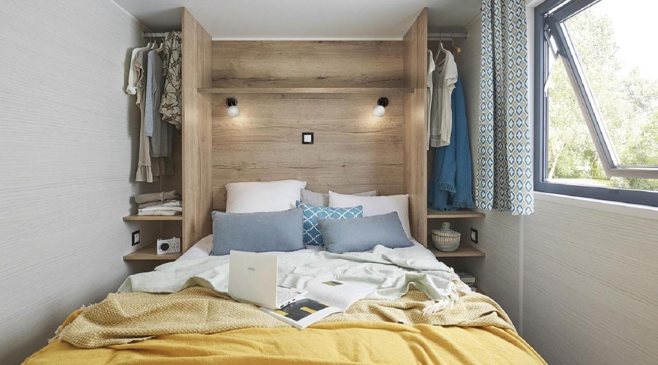 Camping De Grienduil Nieuwland  Exteriör bild